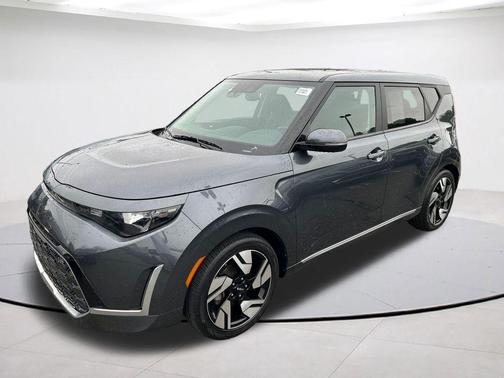 Gravity Gray 2023 Kia Soul GT-Line 2.0L