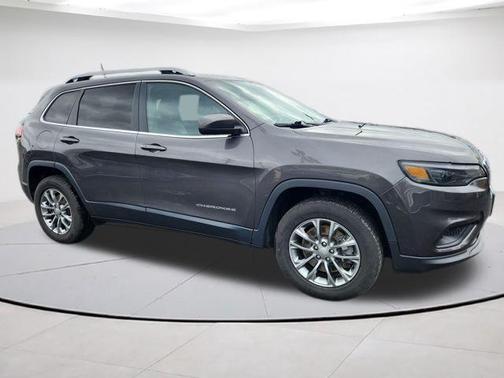 Granite Crystal Clearcoat Metallic 2019 Jeep Cherokee Latitude Plus