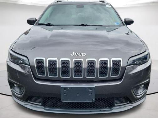 Granite Crystal Clearcoat Metallic 2019 Jeep Cherokee Latitude Plus