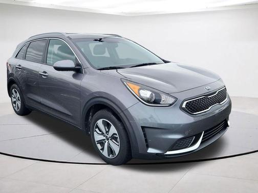 Metal Stream 2018 Kia Niro LX