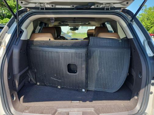 Sparkling Silver Metallic 2016 Buick Enclave Premium