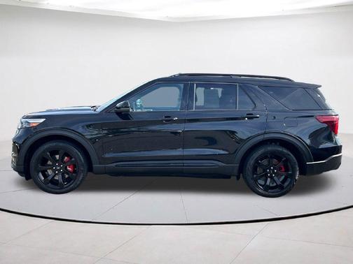 Black Metallic 2020 Ford Explorer ST