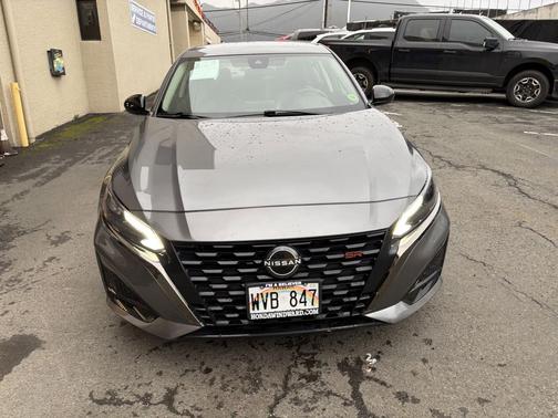 2023 Nissan Altima SR FWD