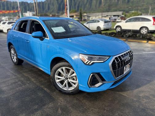 2023 Audi Q3 Premium 45 TFSI S line quattro Tiptronic