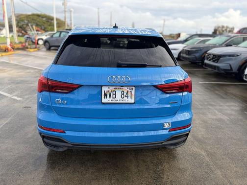 2023 Audi Q3 Premium 45 TFSI S line quattro Tiptronic