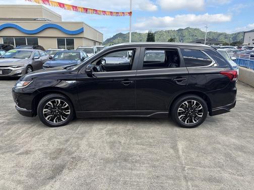 2018 Mitsubishi Outlander PHEV SEL