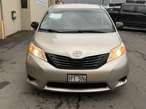 2017 Toyota Sienna SE