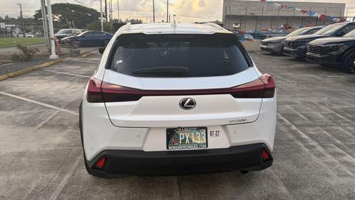 Eminent White Pearl 2021 Lexus UX 200 Base
