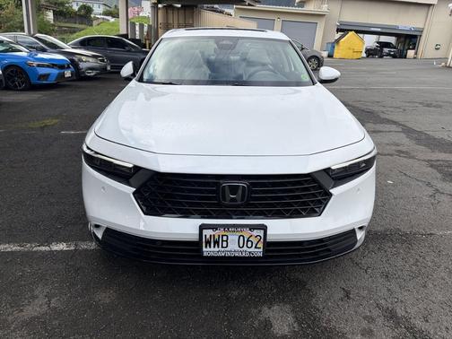 Platinum White Pearl 2023 Honda Accord Hybrid EX-L