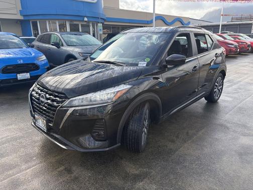 2024 Nissan Kicks SR