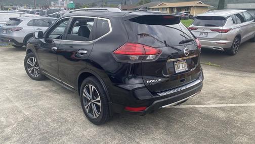 2017 Nissan Rogue SL