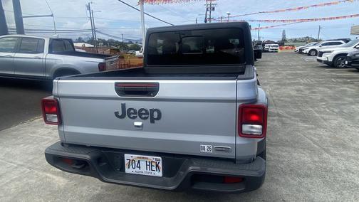 2023 Jeep Gladiator Overland