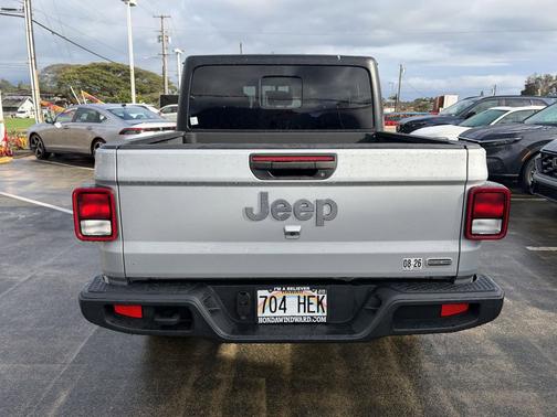 2023 Jeep Gladiator Overland