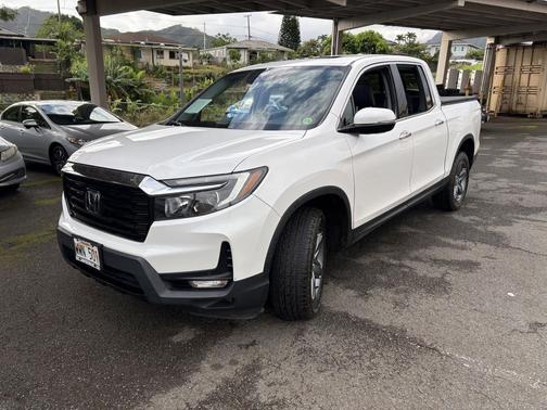 Platinum White Pearl 2023 Honda Ridgeline RTL-E