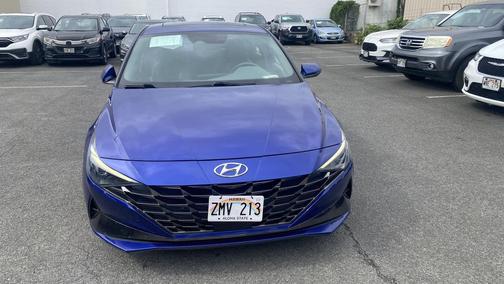 2022 Hyundai ELANTRA SEL
