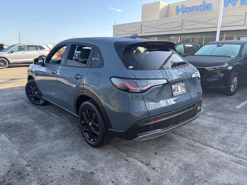 2023 Honda HR-V 2WD Sport