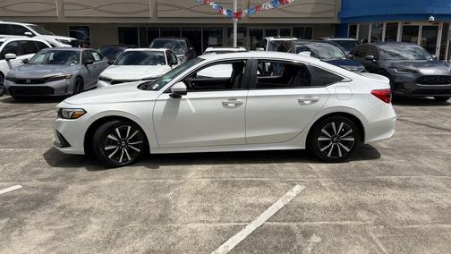Platinum White Pearl 2022 Honda Civic EX