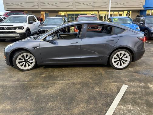 2023 Tesla Model 3 Standard Range