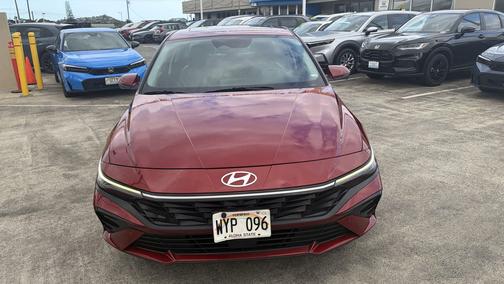 2024 Hyundai ELANTRA Limited
