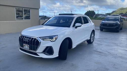 2023 Audi Q3 Premium 45 TFSI S line quattro Tiptronic