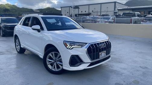 2023 Audi Q3 Premium 45 TFSI S line quattro Tiptronic
