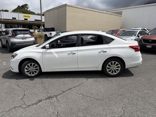 Aspen White 2018 Nissan Sentra SV