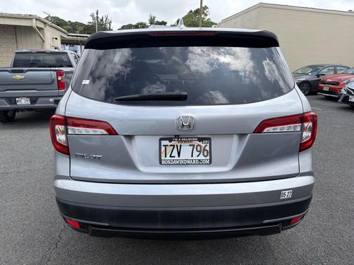 Lunar Silver Metallic 2020 Honda Pilot 2WD LX