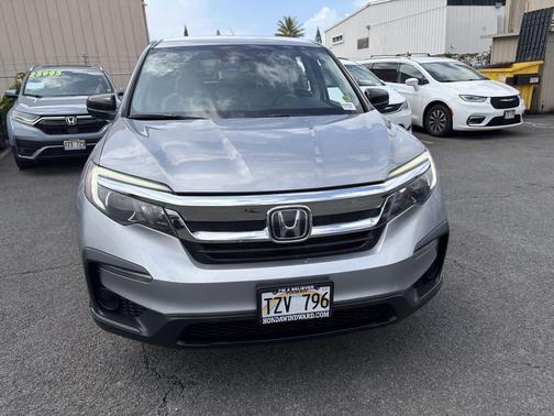 Lunar Silver Metallic 2020 Honda Pilot 2WD LX