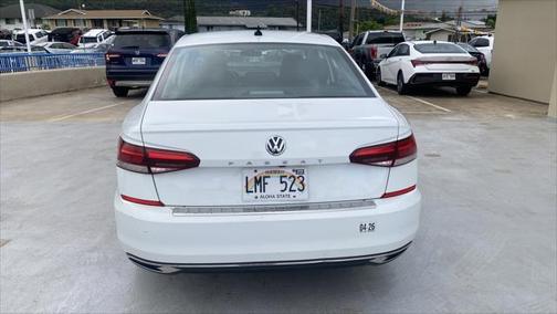 2022 Volkswagen Passat 2.0T SE