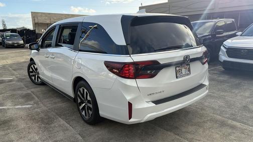 Platinum White Pearl 2025 Honda Odyssey EX-L