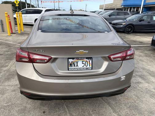 2022 Chevrolet Malibu FWD LT