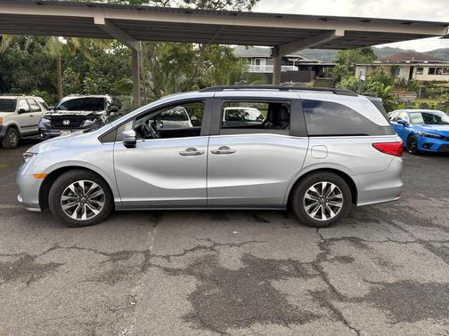 Lunar Silver Metallic 2023 Honda Odyssey EX-L