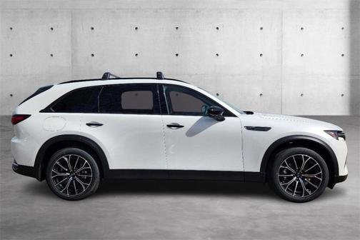 2025 Mazda CX-70 PHEV Premium Plus Package
