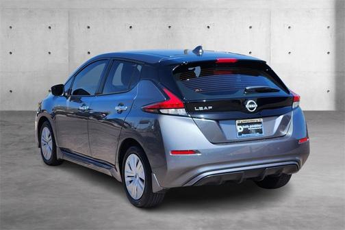 2024 Nissan Leaf S