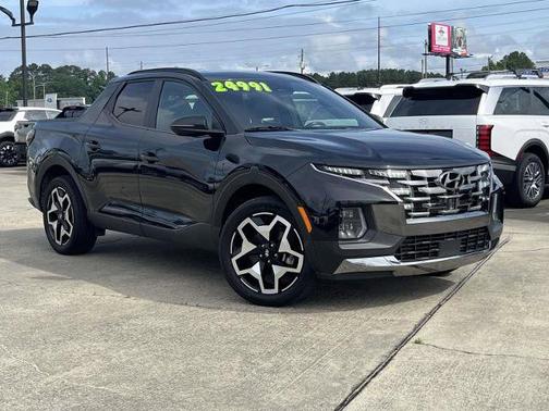 Black 2022 Hyundai SANTA CRUZ Limited