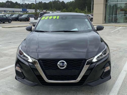 2021 Nissan Altima 2.5 SR