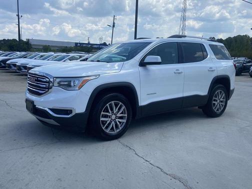 2017 GMC Acadia SLE-2