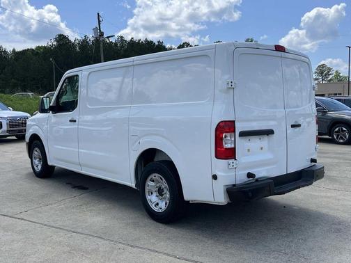 2021 Nissan NV Cargo NV2500 HD SV V6/SV V8