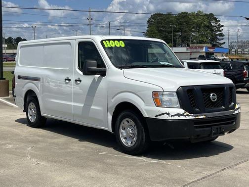 2021 Nissan NV Cargo NV2500 HD SV V6/SV V8