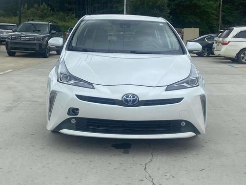 2021 Toyota Prius LE