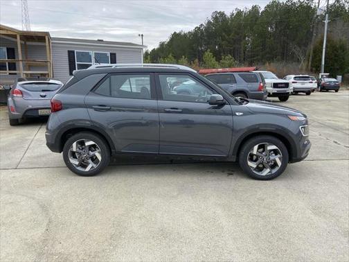 2025 Hyundai VENUE Limited