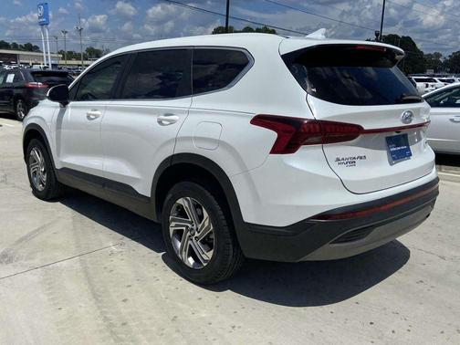 2023 Hyundai SANTA FE SE