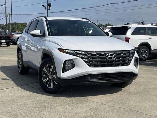 White 2024 Hyundai TUCSON Hybrid Blue