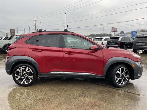 2022 Hyundai KONA Limited