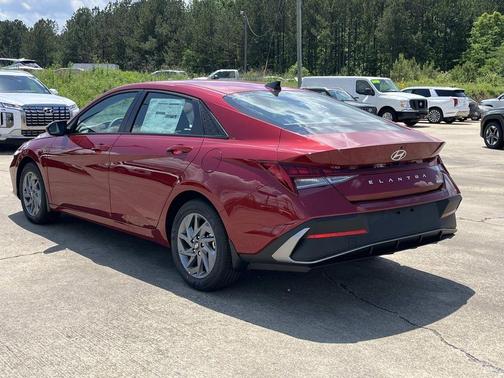 2025 Hyundai ELANTRA HEV Blue
