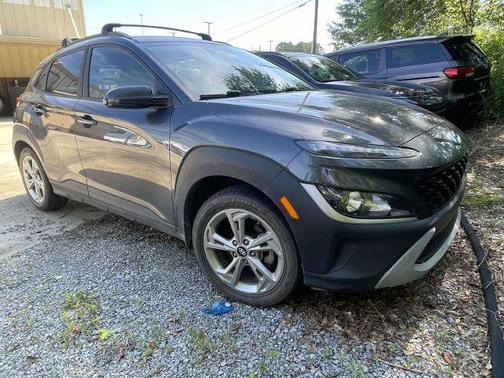 Gray 2022 Hyundai KONA SEL