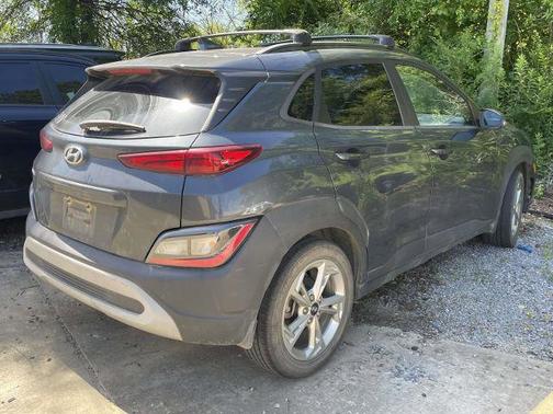 Gray 2022 Hyundai KONA SEL