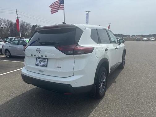 2025 Nissan Rogue S