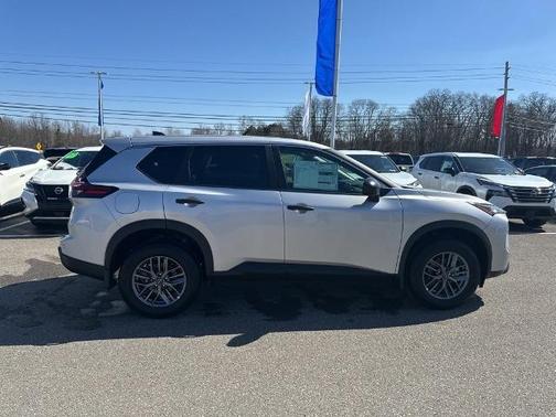 2025 Nissan Rogue S