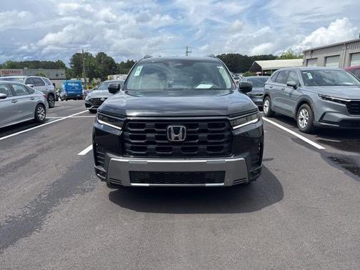 Crystal Black Pearl 2026 Honda Pilot